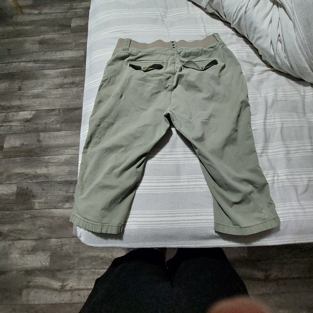 Relaxed fit Capri